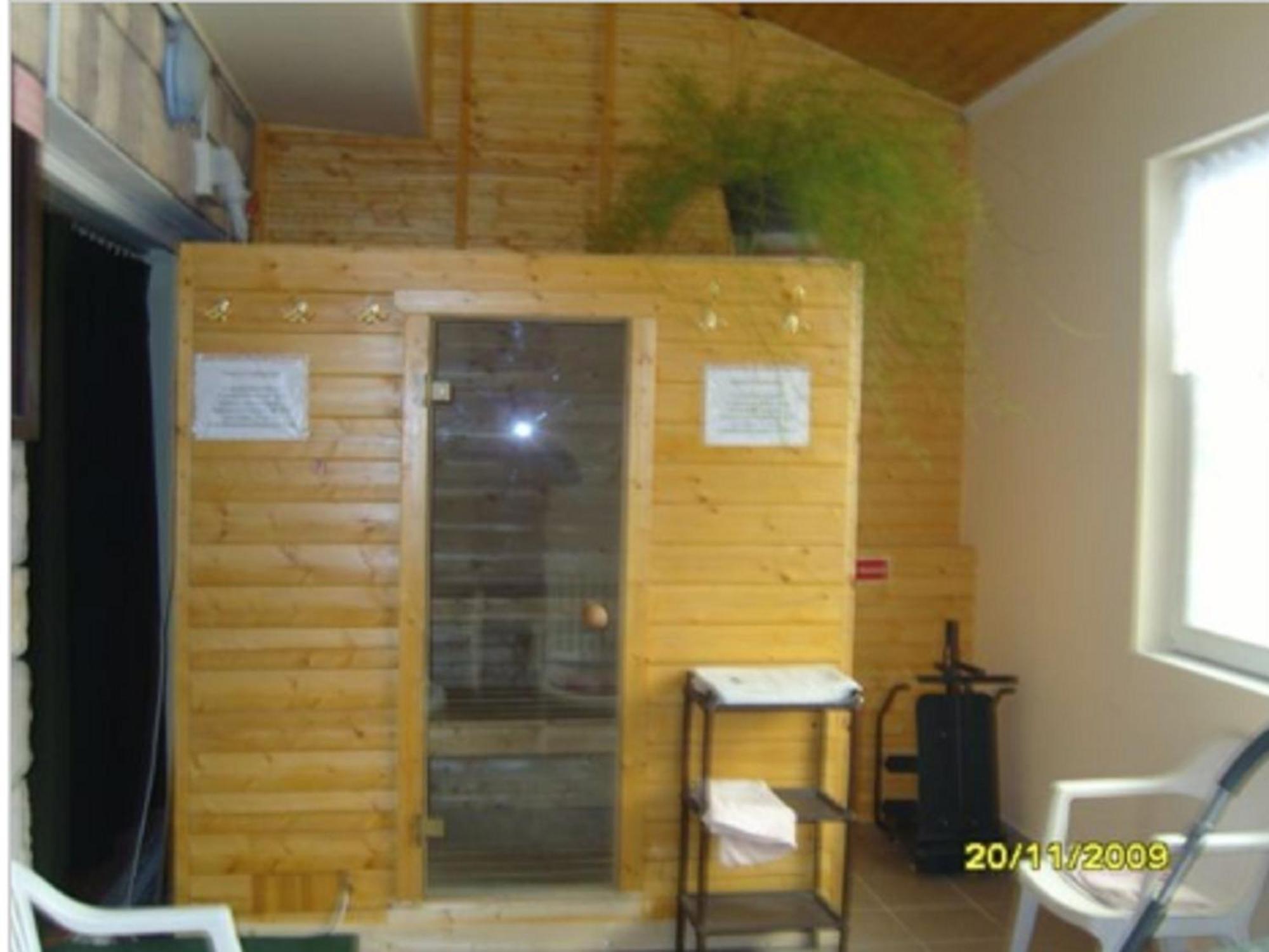 Lillafuered Kapuja Hotel Miskolc Extérieur photo