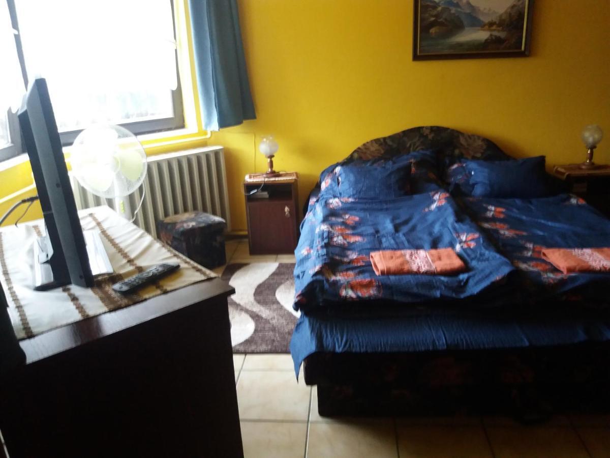 Lillafuered Kapuja Hotel Miskolc Extérieur photo