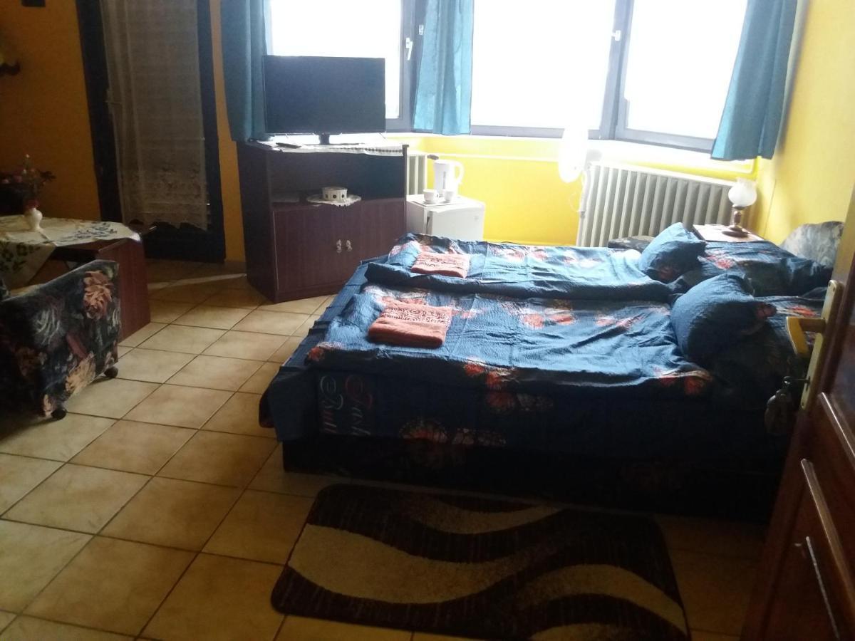 Lillafuered Kapuja Hotel Miskolc Extérieur photo